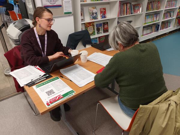 library chat